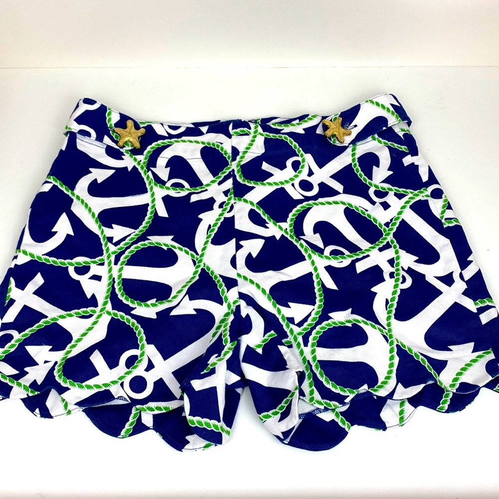 Mud Pie shorts size S, cute anchor design with starfish buttons zippered back